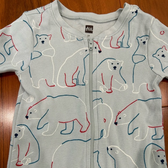 Polar Bear Night Night Footed Pajamas in light blue by Tea Collection - Picture 3 of 5